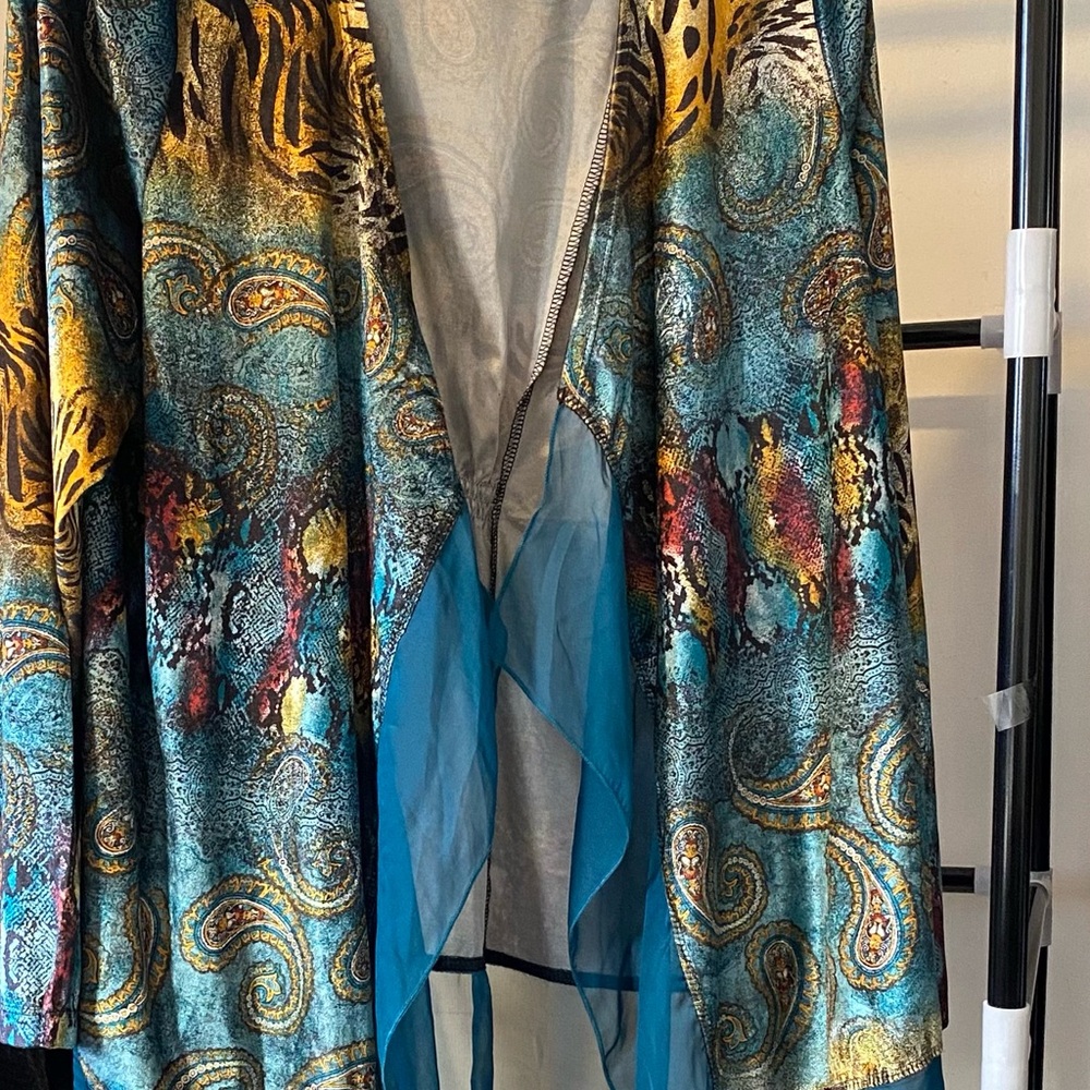 Covington Multicolor Paisley Women's Top